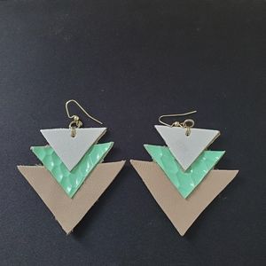 Geometric green, white, beige overlapping triangle earrings